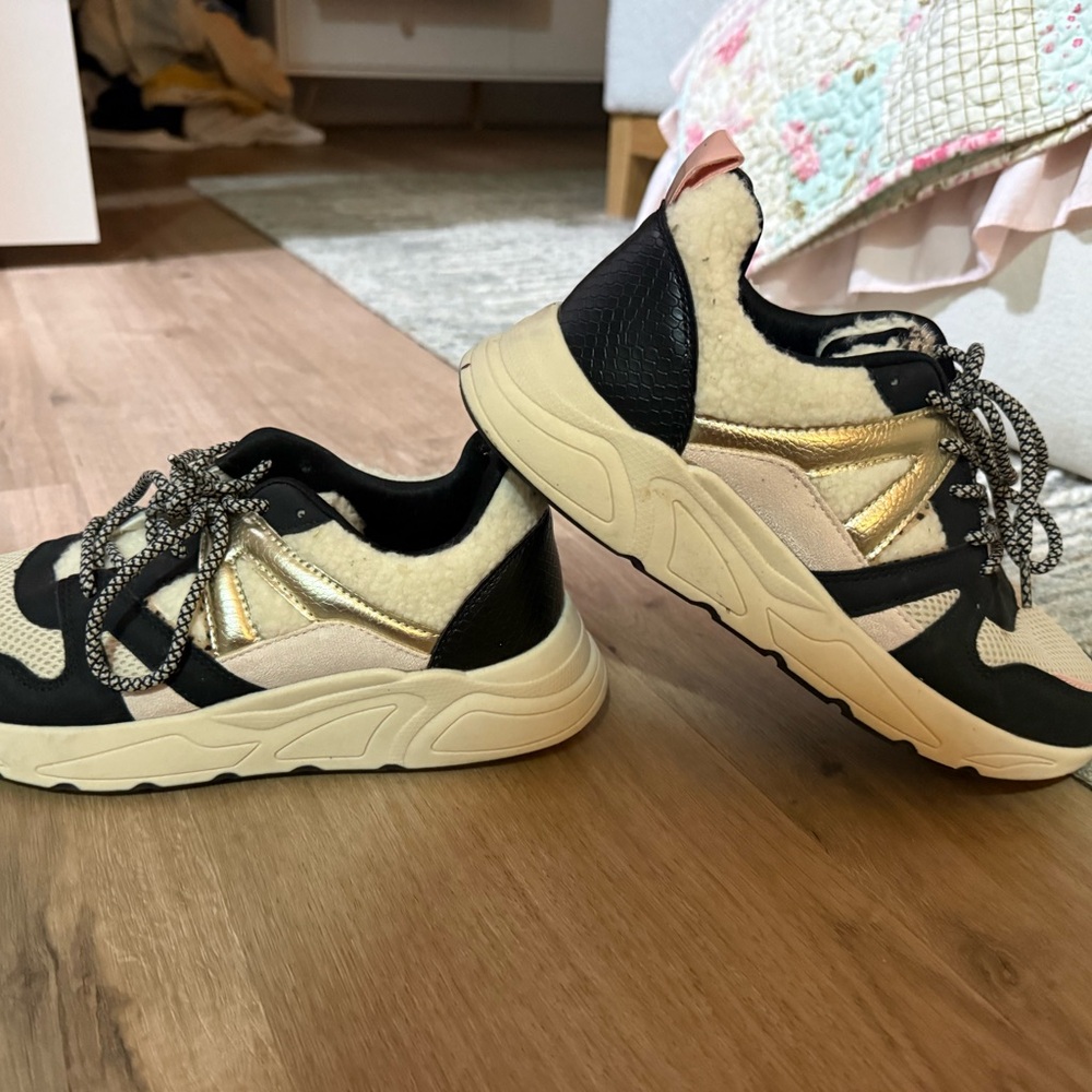 Womens Black and Cream Fashion Sneakers - Metallic Gold Accent